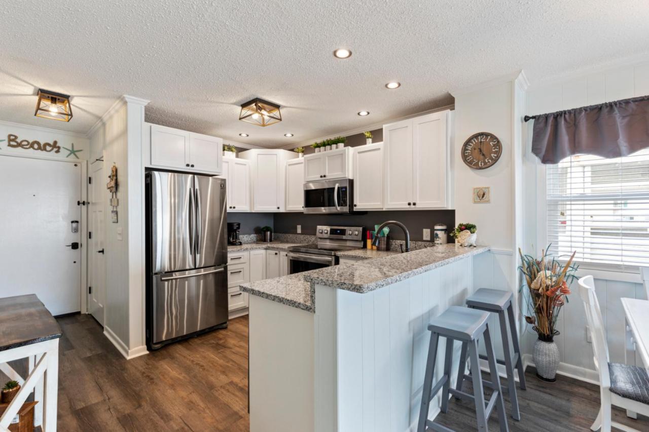Bright And Sunny Condo With Stunning Oceanfront Myrtle Beach Eksteriør billede
